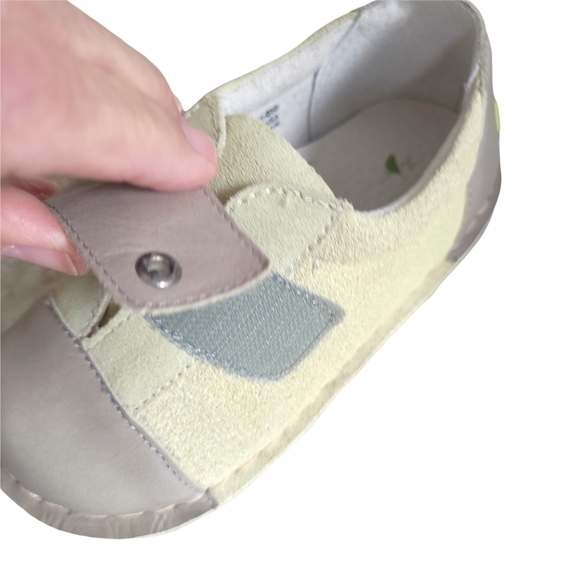 Nib Pipit Suede Shoes - Picture 7 of 11